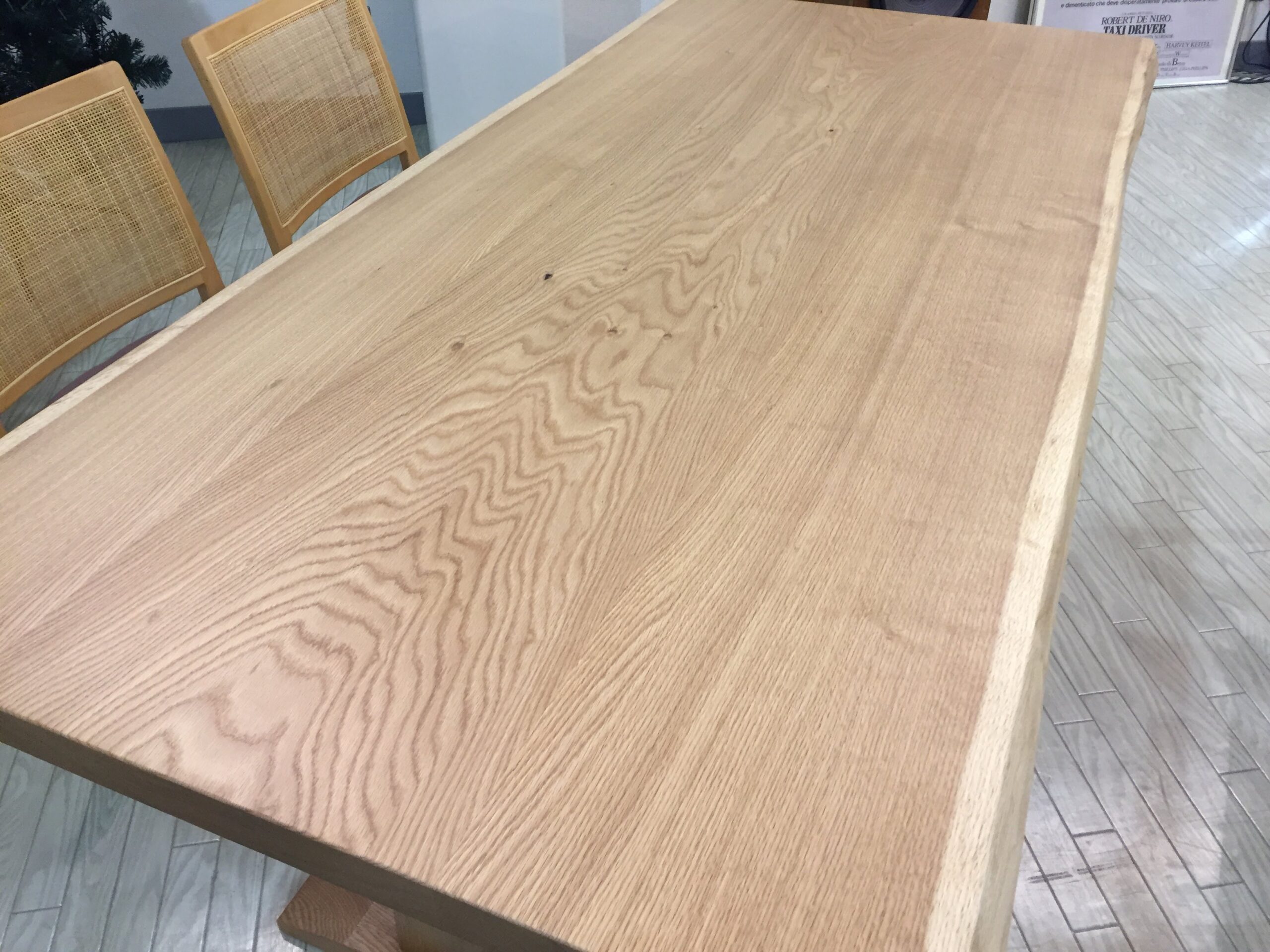 無垢板テーブル　ミズナラ