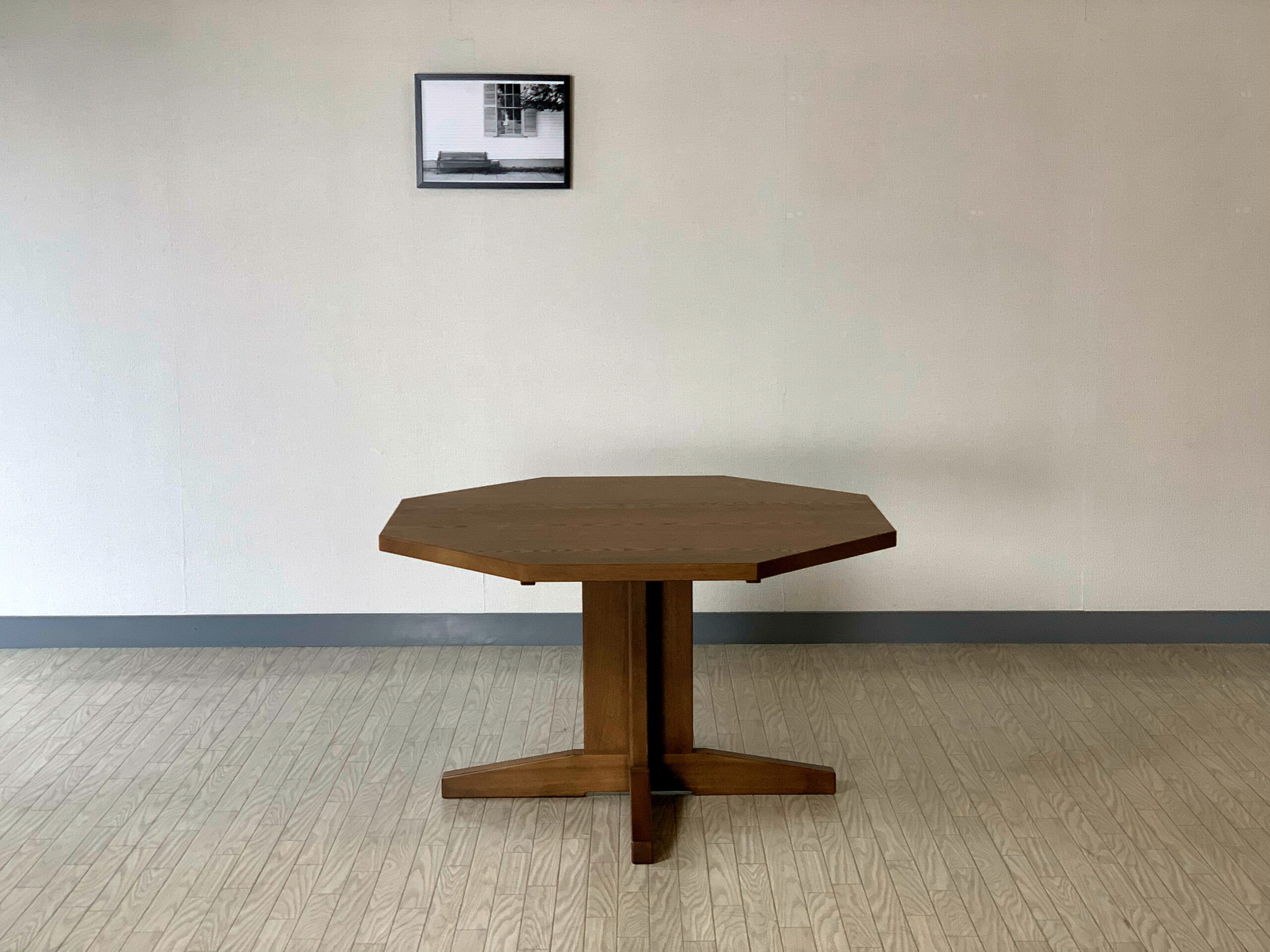 無垢板テーブル　タモ　八角