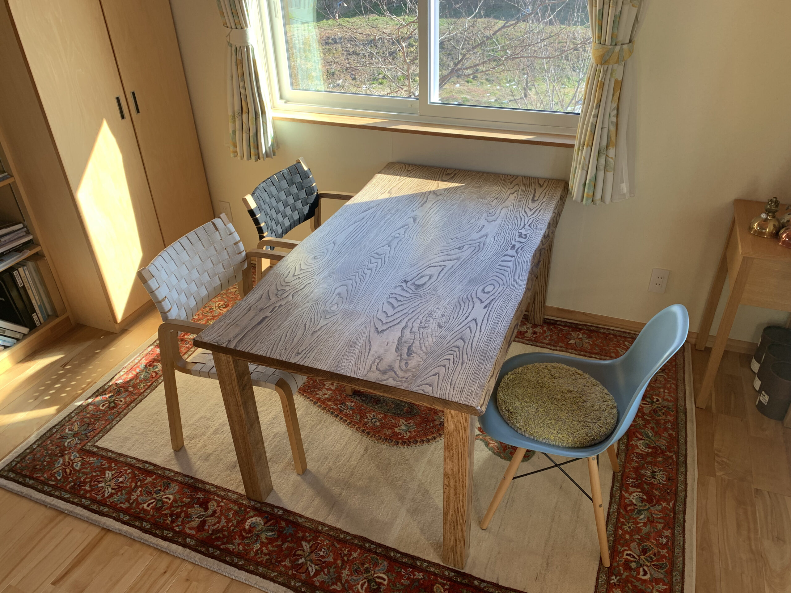 栗無垢材のテーブル | 無垢板テーブル工房