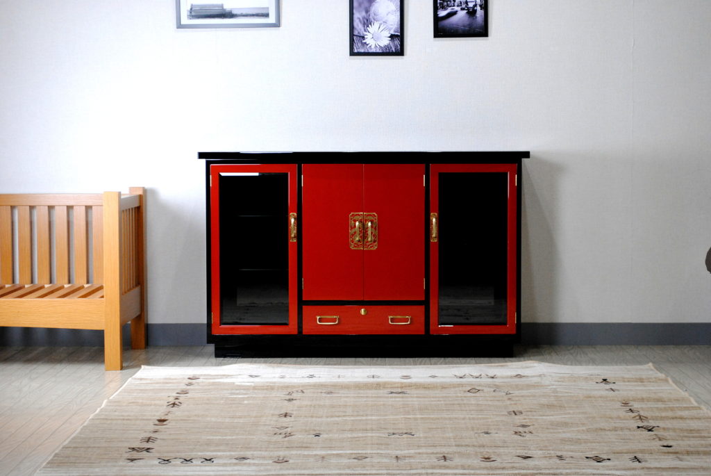 Nihonmatsu Traditional Furniture - 45 Sideboard Vermilion and Black (Top plate = UV lacquer coating)